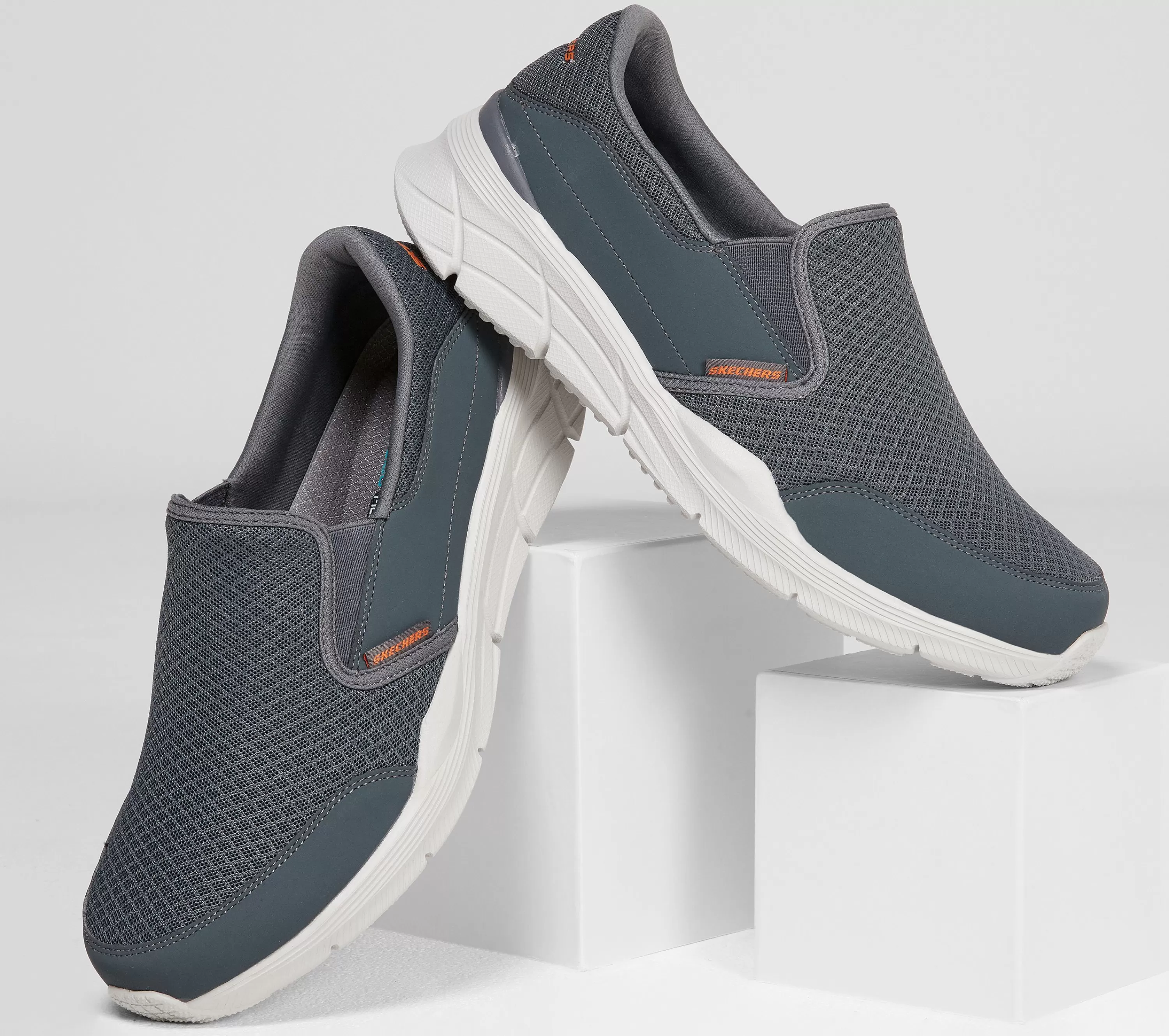 Relaxed Fit: Equalizer 4.0 - Persisting-SKECHERS Best